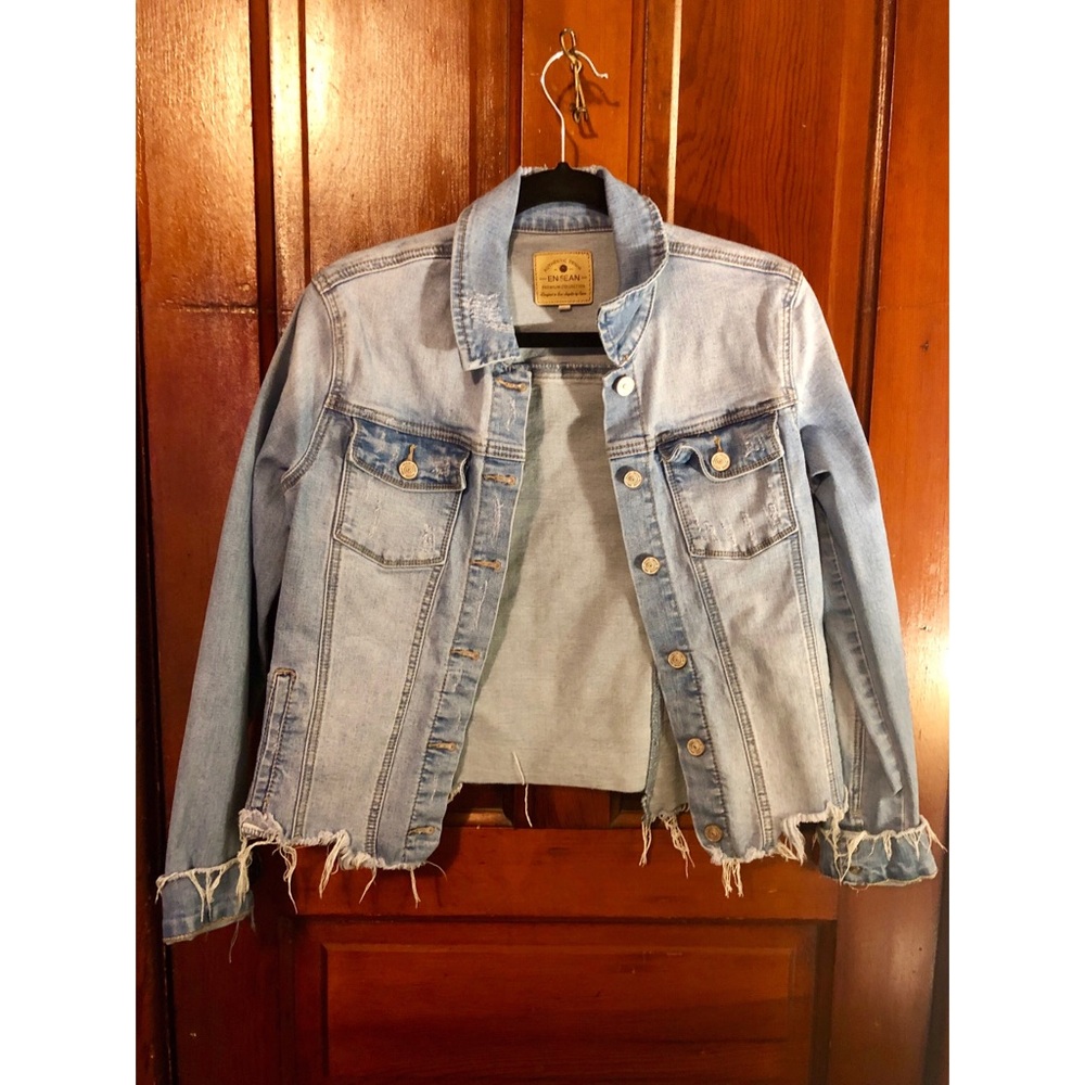 Light denim jean jacket